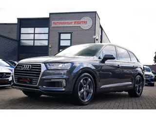 Audi Q7 3.0 TDI e-tron Quattro Sport | Panorama | S-line | Luchtvering | Audi Drive Select | 360 cam