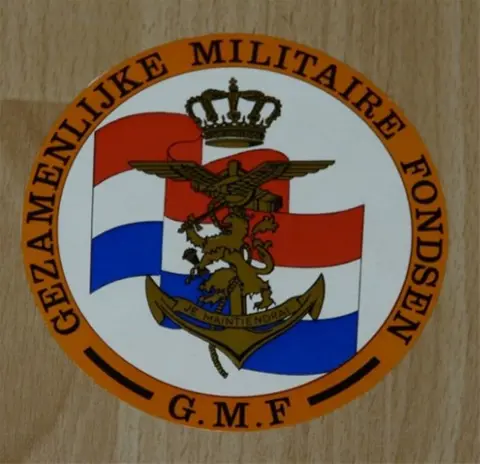 Sticker, Gezamenlijke Militaire Fondsen, jaren'80.(3)