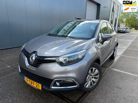 Renault Captur 0.9 TCe Expression / NAP / AIRCO / APK / BOEKJES / GOED ONDERHOUDEN / 2 SLEUTELS / ZE
