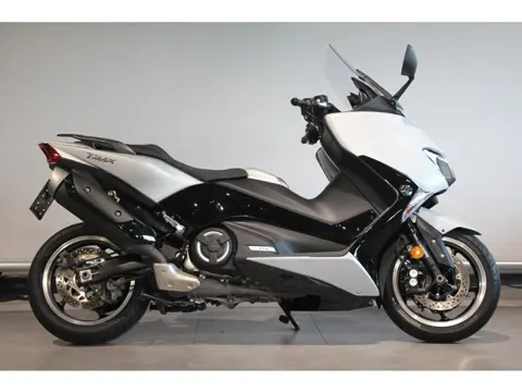 Yamaha T-MAX 530 DX BOMVOL EXTRA'S (bj 2019)