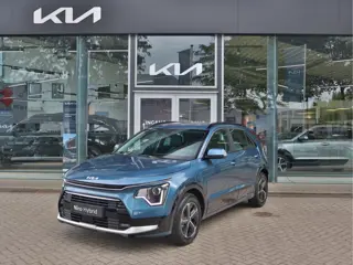 Kia Niro 1.6 GDi Hybrid DynamicLine Nieuw uit voorraad leverbaar met tot 10jr. Garantie!