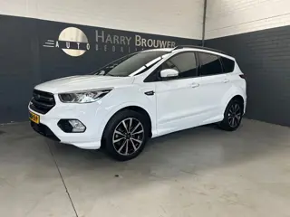 Ford KUGA 1.5 EcoBoost Vignale, pano,trekhaak,keyless,stuurverw,stoelverw.
