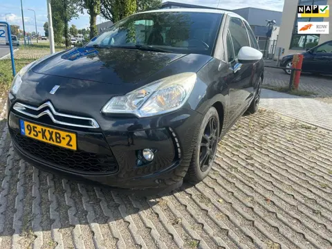 Citroen DS3 1.6 So Chic Bj 2010 Kmstand . 229095 met Apk tot 06-03-2026