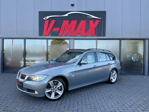 BMW 325i Touring AUT Dynamic Exe Pano Leer Xenon Navi Stoelvw