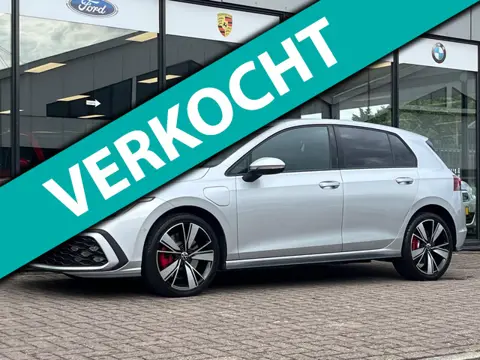 Volkswagen Golf GTE 1.4 245pk eHybrid DSG |Dynamic Chassis Control | Keyless | Apple CarPlay | Winte