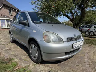 Toyota Yaris 1.3-16V VVT-i Sol Centr. Vergr. / Elektr. ramen / Trekhaak