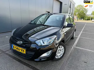 Hyundai I20 1.2 HP i-Motion / NAP / AIRCO / APK / 5DRS / BOEKJES / 2 SLEUTELS / MOTOR 100%!!