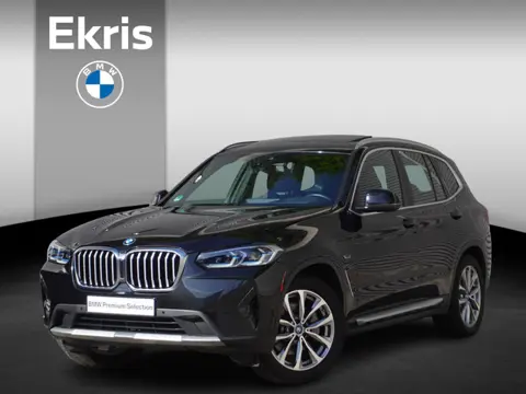 BMW X3 xDrive30e High Executive | Glazen panoramadak | BMW Head-Up Display | Elektrisch verwarmde vo