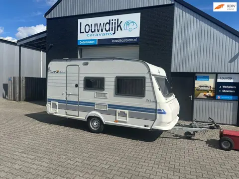 HOBBY De Luxe 400 SF '98 (Vastbed, Treinzit)