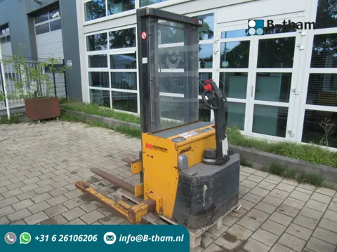 MIC GU 150 C 1.500kg / 2.900mm 180aH / 24V Pallettruck Stapelaar