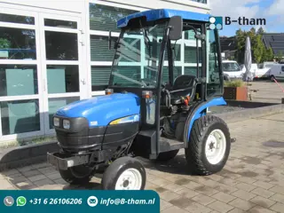 New Holland TC21D 4WD 4x4 Cabine Verwarming (bj 2007)