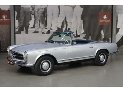Mercedes 280 SL Pagode W113