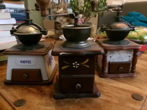 3 oude koffiemolens