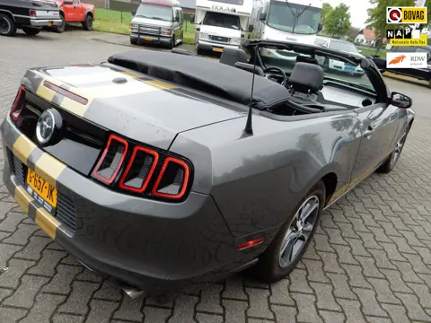 Ford USA Mustang 3.7 V6 Cabrio