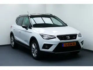 SEAT Arona 1.0 TSI FR. Bi Tone, Camera, Navi, Clima, Cruise, Led Koplampen, 17"LMV