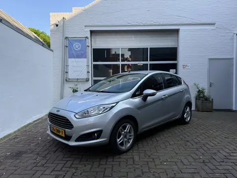 Ford Fiesta 1.0 EcoBoost Titanium PDC/Cruisecontrol/Clima/LED/Lmvelgen/Mistlampen