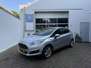 Ford Fiesta 1.0 EcoBoost Titanium PDC/Cruisecontrol/Clima/LED/Lmvelgen/Mistlampen
