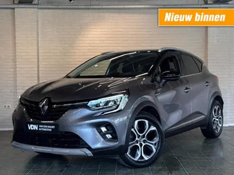 RENAULT CAPTUR 1.3 TCe Intens 140pk 360 Camera Grote Navi Carplay 18''