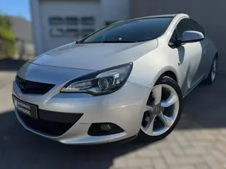 Opel Astra GTC 1.4 Turbo Sport 140PK / 19INCH / CRUISE / PDC / NAVI / BLUETOOTH / ECC / NL AUTO
