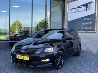 Skoda Octavia Combi 1.5 TSI SPORT*AUTOMAAT*CRUISE*CARPLAY*ECC*HAAK*NAV