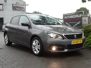 Peugeot 308 1.2 PureTech Executive 5-Drs (bj 2020)