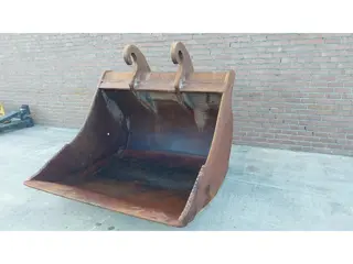 Verachtert CW55S digging bucket 1.80m wide