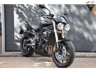 Triumph Street Triple 675