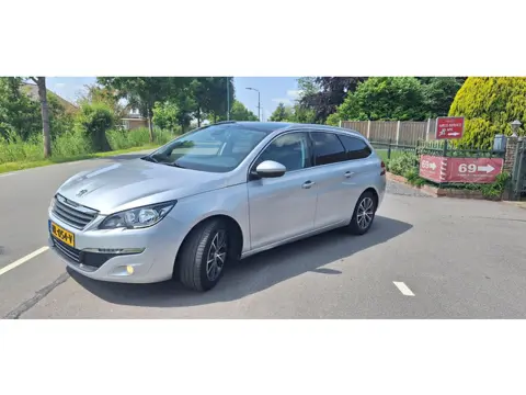 Peugeot 308 SW 1.2 PureTech Style LETOP auto gebruik olie