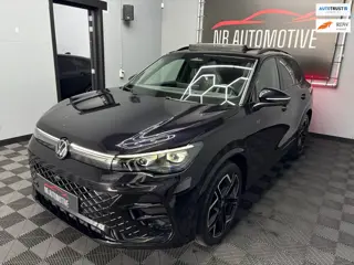 Volkswagen Tiguan 1.5 eTSI R-line Edition Pano