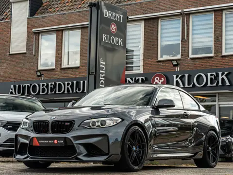 BMW 2 Serie Coupé M2 DCT ORG NL PANO ELEK STOEL CAMERA APPLE CARPLAY FE UITLAAT CARBON PAKKET BOMVOL