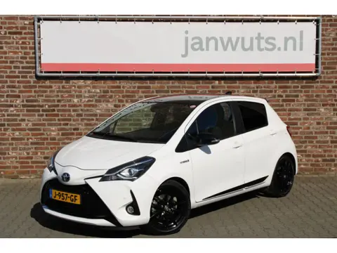 Toyota Yaris 1.5 Hybrid GR-Sport + PDC V+A (bj 2019)