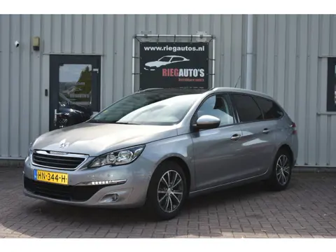 Peugeot 308 SW. Origineel NL. Panorama dak, Luxe uitvoering!! 1.6 BlueHDI Blue Lease Executive Pack