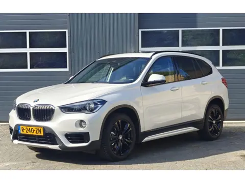 BMW X1 SDrive18i High Executive headup pano leer vol opties