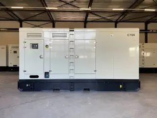 Cummins KTAA19-G6A - 700 kVA Generator - DPX-19848