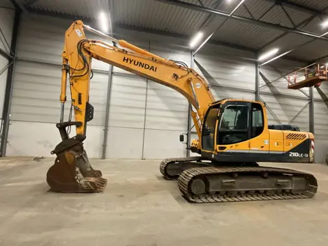 Hyundai Robex 210 LC-9 (bj 2013)