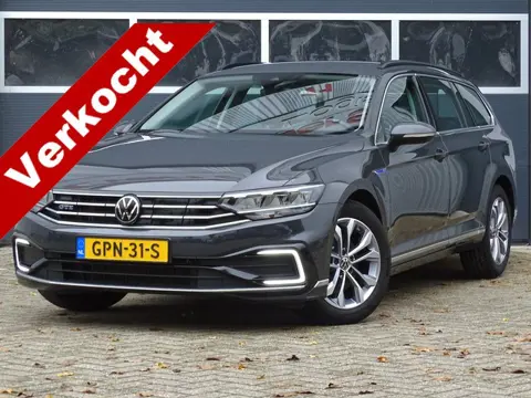 Volkswagen Passat Variant 1.4 TSI PHEV GTE Business| Elektrisch wegklapbare trekhaak | Park Assist |