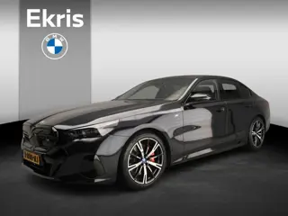 BMW i5 Sedan M60 xDrive 84 kWh | M-Sportpakket | LED | Leder | HUD | Panoramadak | Active cruise | D