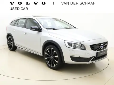 Volvo V60 Cross Country T5 245pk Automaat Polar+ / 19''  Bor / Schuif-/kanteldak / El. Stoelen / Dub