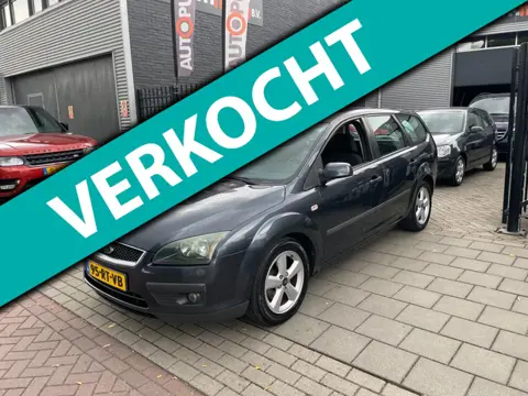 Ford Focus Wagon 1.6-16V Futura Trekhaak Schuifdak Airco NAP APK