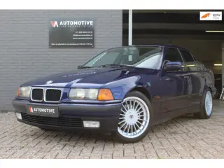 BMW 3-serie 325iA Executive ALPINA'S DAK SPORTINTERIEUR ZONNEROLLO