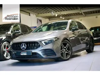Mercedes-Benz A-klasse 180d Premium + AMG|PANO|Sfeer|CAM
