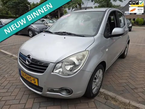 Opel Agila 1.0 Edition LEUKE AUTO RIJDT EN SCHAKELT GOED