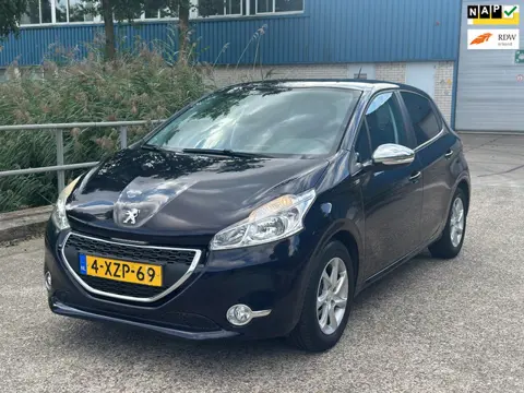 Peugeot 208 1.2 PureTech Style!2014!5-deurs!Navi!NAP!