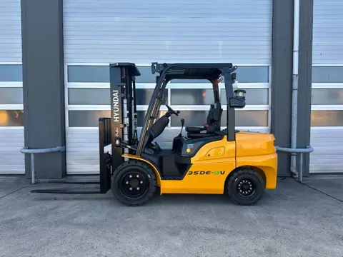 Hyundai 35DE-9V diesel heftruck 3500kg vorkheftruck 3-deli