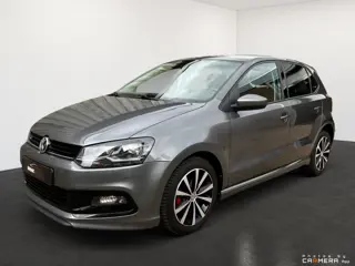 Volkswagen Polo 1.2 TSI R-line cruise pdc Led bedienbaar stuurwiel