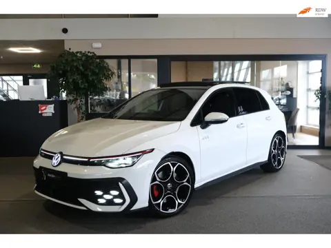 Volkswagen Golf 8.5 2.0 TSI GTI 265PK Pano HuD 360Cam IQ Led