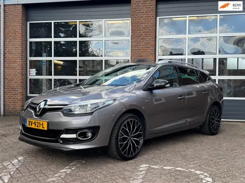 Renault Mégane Estate 1.2 TCe Bose , Automaat, 1/2 leder, Navi, Cruise, Airco/clima, PDC, 18 inch LM