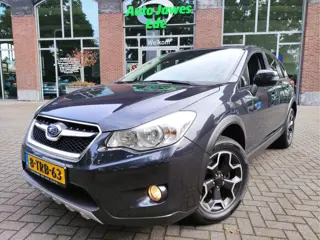 Subaru XV 2.0i Luxury AWD Afn.trekhaak - Navigatie -Allseasonbanden - Achteruitrijcamera