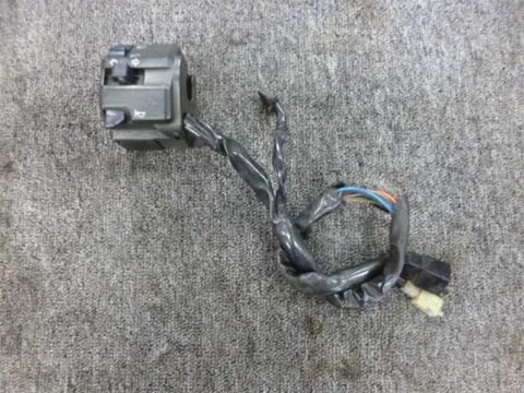 STUURSCHAKELAAR LINKS Kawasaki ER 5 1997 - 2005