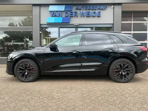 AUDI Q8 E-TRON 55 QUATTRO S-Edition  115 kwh Panoramadak  B&O Leder 